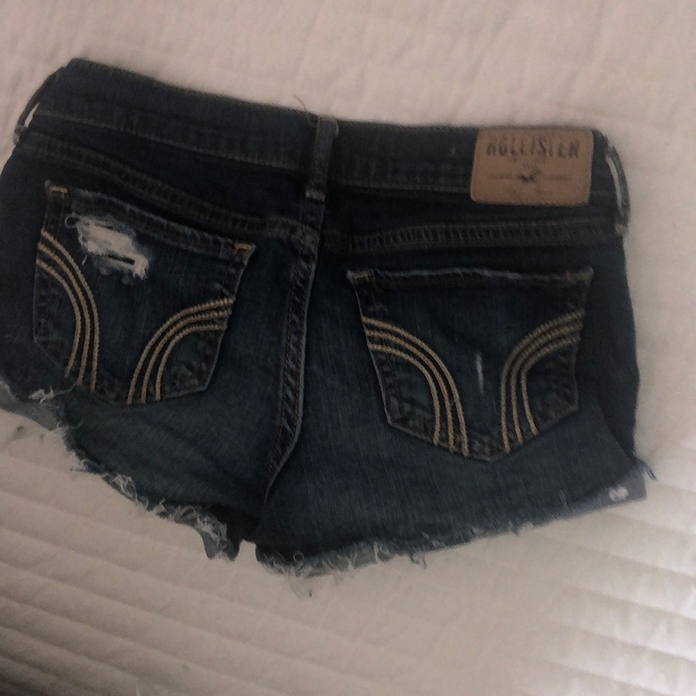 HOLLISTER SIZE 00 shorts